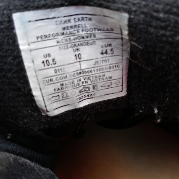 Merrell Men 10.5 Moab Mid Gore-Tex Dark Earth Hiking Trail Boots J87701 Get out main image 10